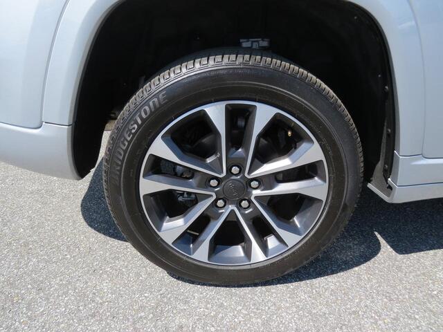2024 Jeep Grand Cherokee Overland Wilson NC