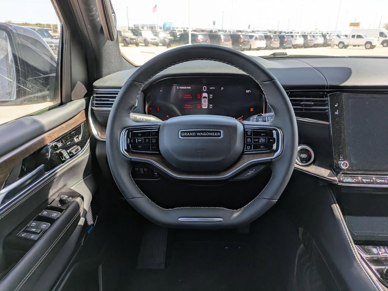 2024 Jeep Grand Wagoneer BASE Castroville TX