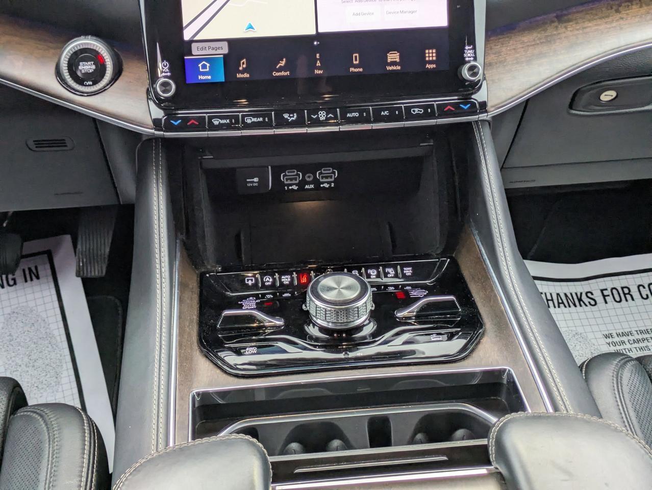 2024 Jeep Grand Wagoneer L BASE Castroville TX