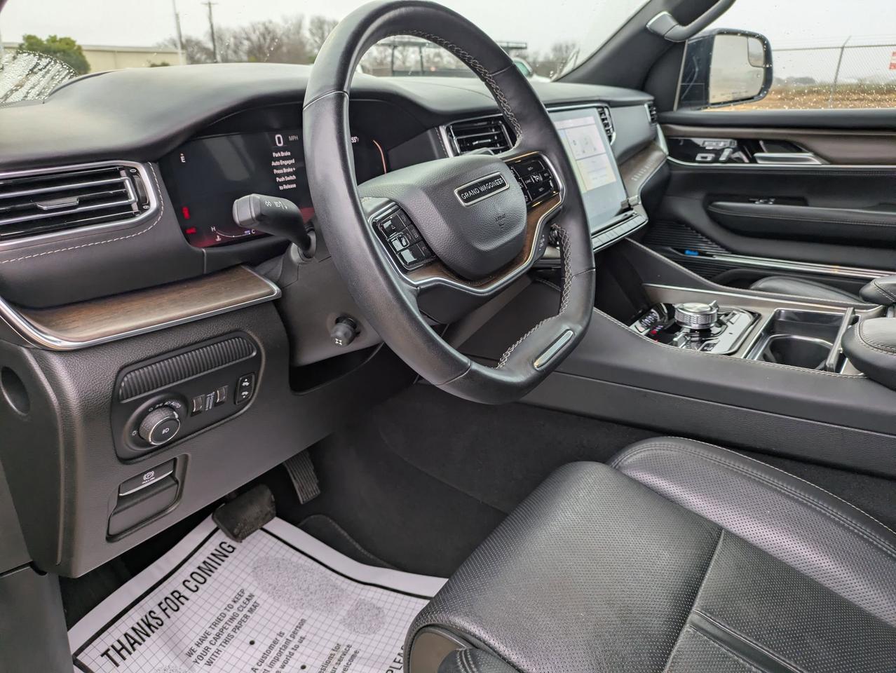 2024 Jeep Grand Wagoneer L BASE Castroville TX