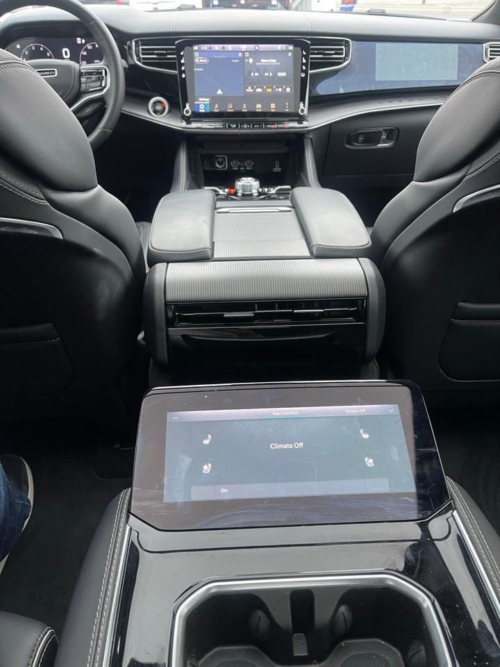 2024 Jeep Grand Wagoneer L Series II Orange MA