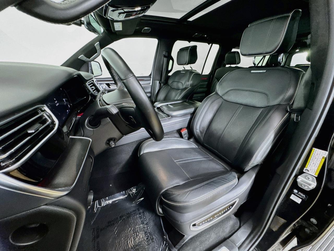 2024 Jeep Grand Wagoneer L Series II OBSIDIAN Willowbrook IL