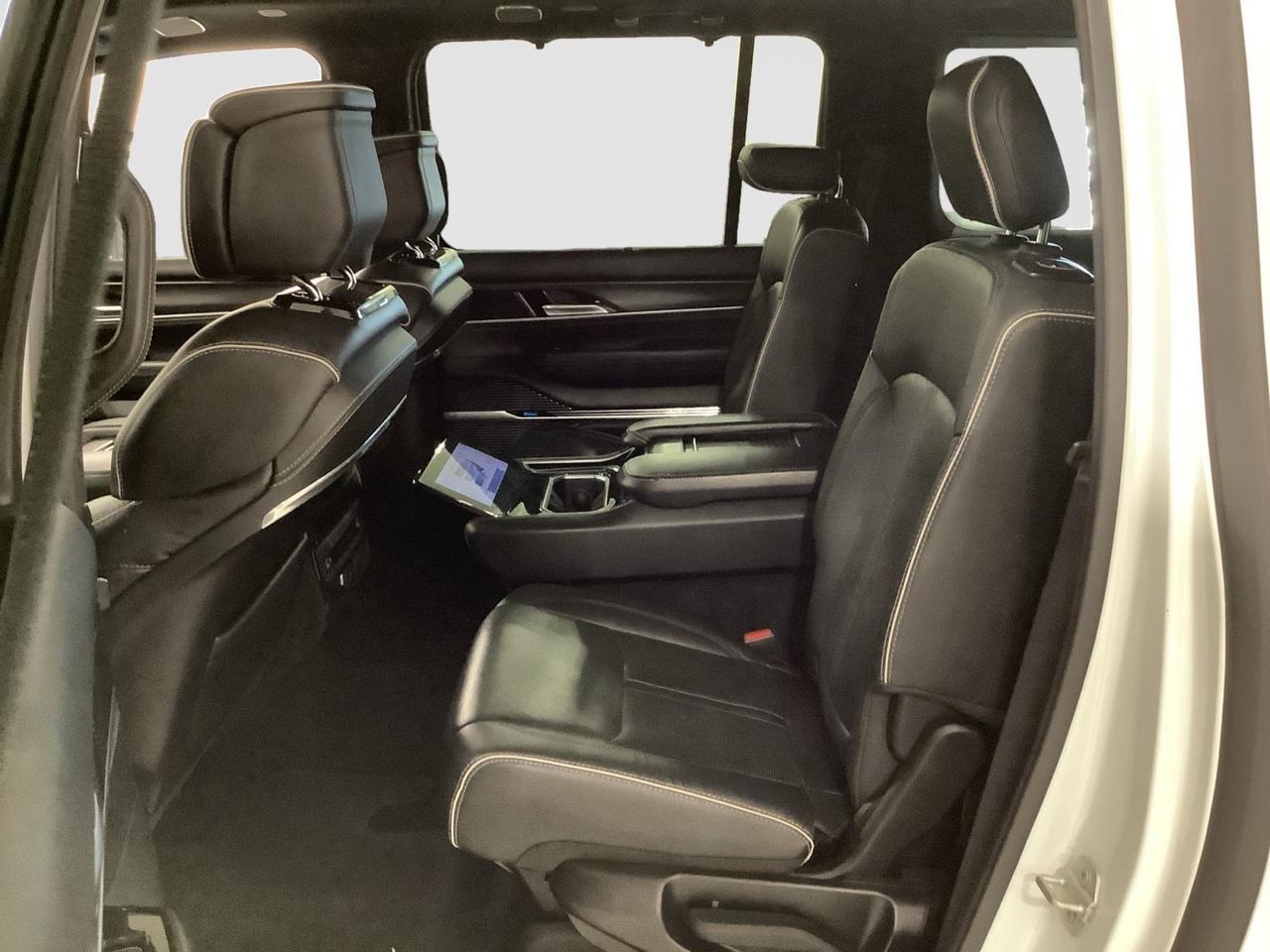 2024 Jeep Grand Wagoneer L Series II New Braunfels TX