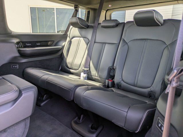 2024 Jeep Grand Wagoneer L Series II Castroville TX