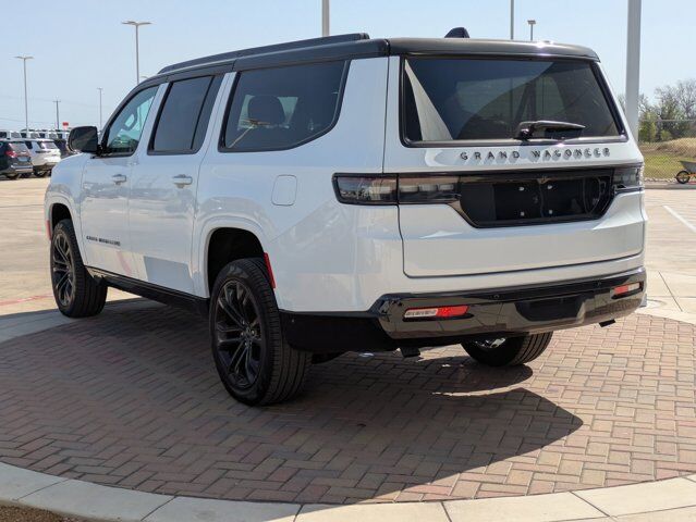 2024 Jeep Grand Wagoneer L Series II Castroville TX
