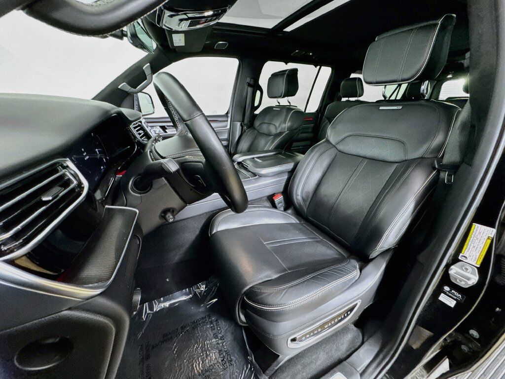 2024 Jeep Grand Wagoneer L Series II Willowbrook IL