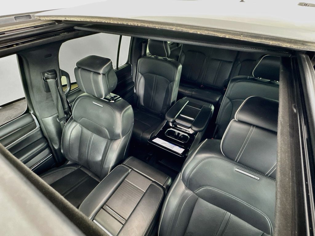 2024 Jeep Grand Wagoneer L Series II Willowbrook IL