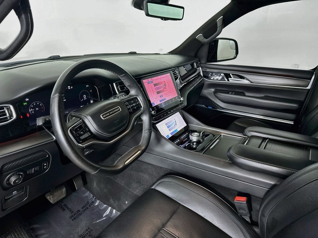 2024 Jeep Grand Wagoneer L Series II Willowbrook IL