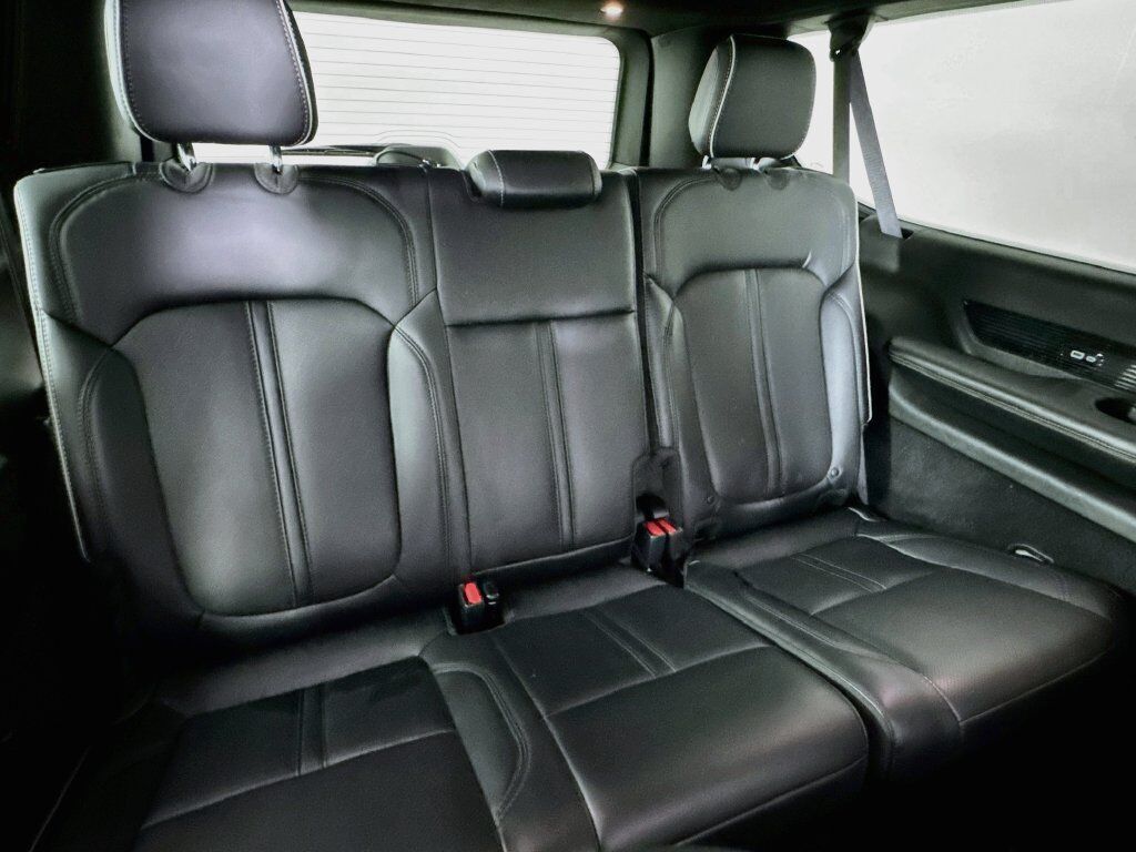 2024 Jeep Grand Wagoneer L Series II Willowbrook IL