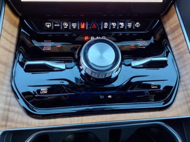 2024 Jeep Grand Wagoneer L Series III Burnet TX