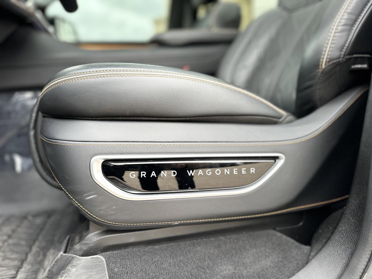 2024 Jeep Grand Wagoneer L Series III 4x4 | Low KMs | 3L Hurricane | Leather | NAV | Heated Vented Seats | Sunroof Redwater AB
