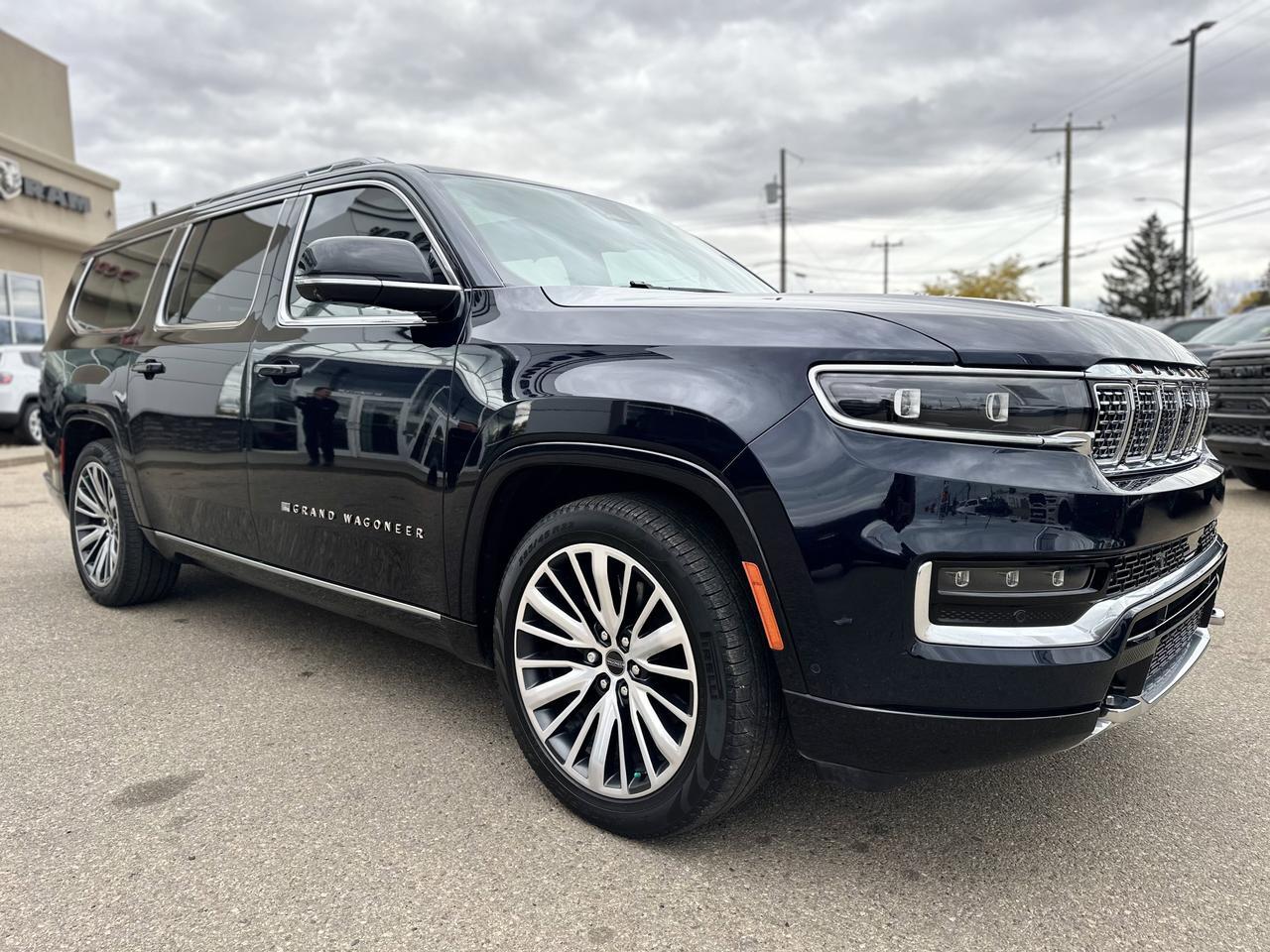 2024 Jeep Grand Wagoneer L Series III 4x4 | Low KMs | 3L Hurricane | Leather | NAV | Heated Vented Seats | Sunroof Redwater AB