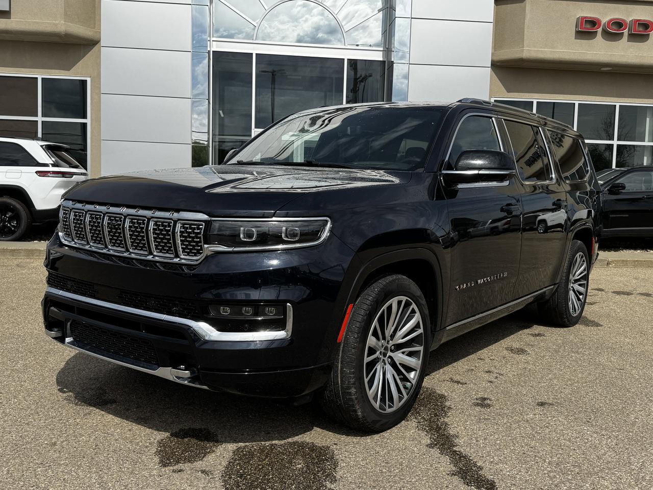 2024 Jeep Grand Wagoneer L Series III 4x4 | Low KMs | 3L Hurricane | Leather | NAV | Heated Vented Seats | Sunroof Redwater AB