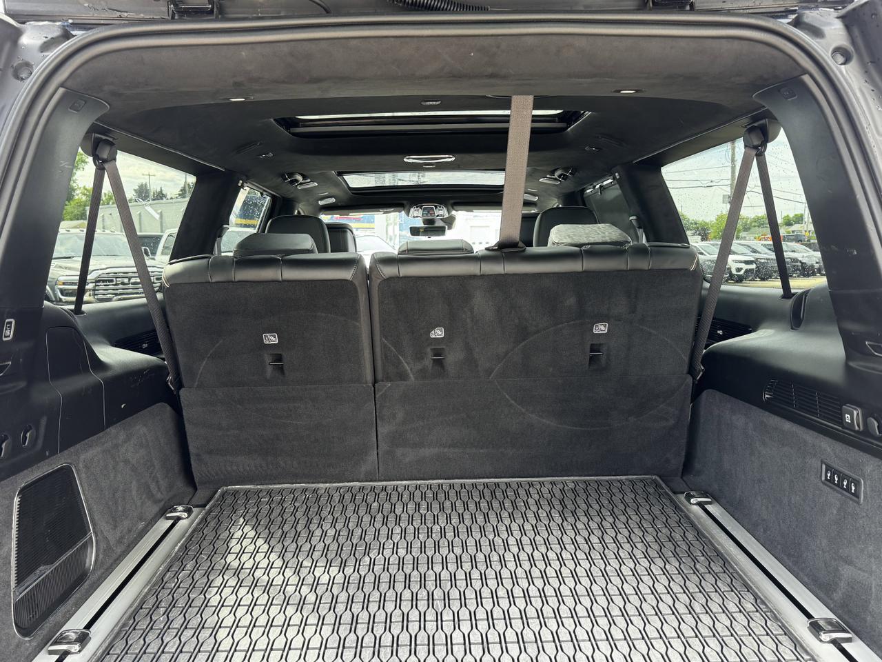 2024 Jeep Grand Wagoneer L Series III 4x4 | Low KMs | 3L Hurricane | Leather | NAV | Heated Vented Seats | Sunroof Redwater AB