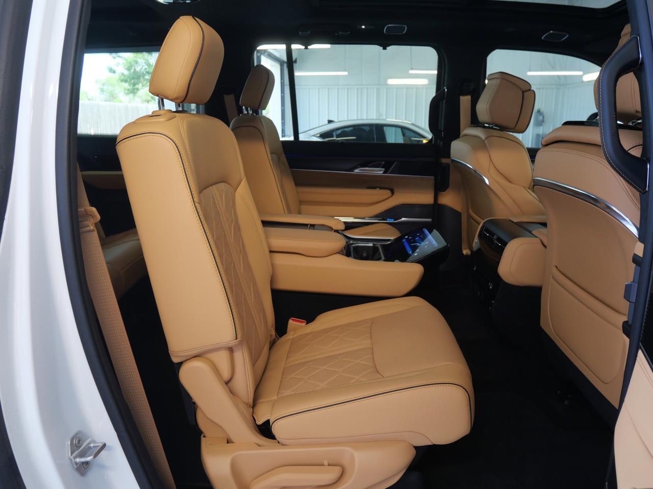 2024 Jeep Grand Wagoneer L Series III Obsidian San Juan TX