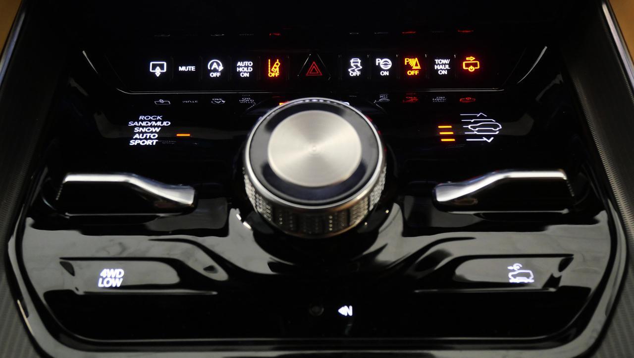2024 Jeep Grand Wagoneer L Series III Obsidian San Juan TX