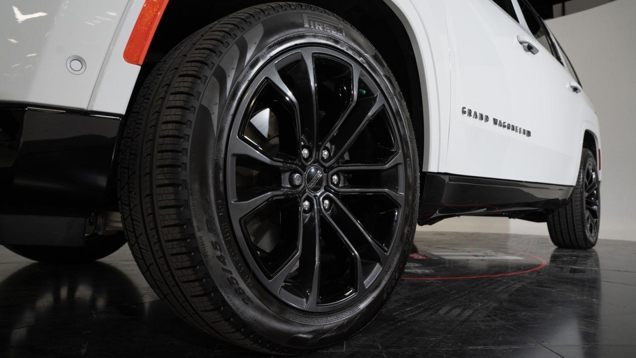 2024 Jeep Grand Wagoneer Series III Obsidian Franklin TN