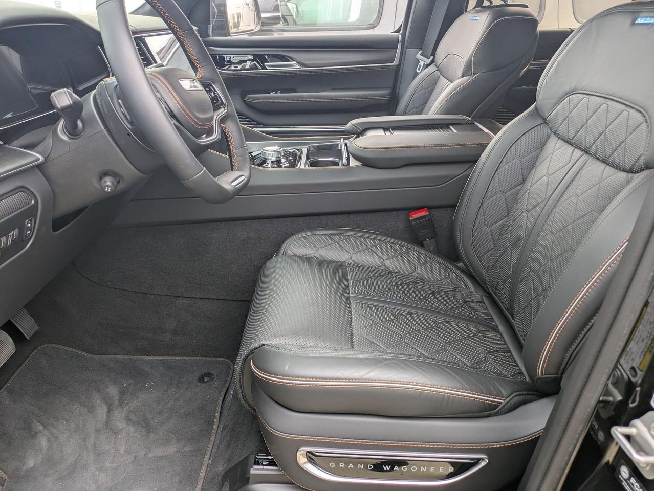 2024 Jeep Grand Wagoneer Series III Obsidian Castroville TX