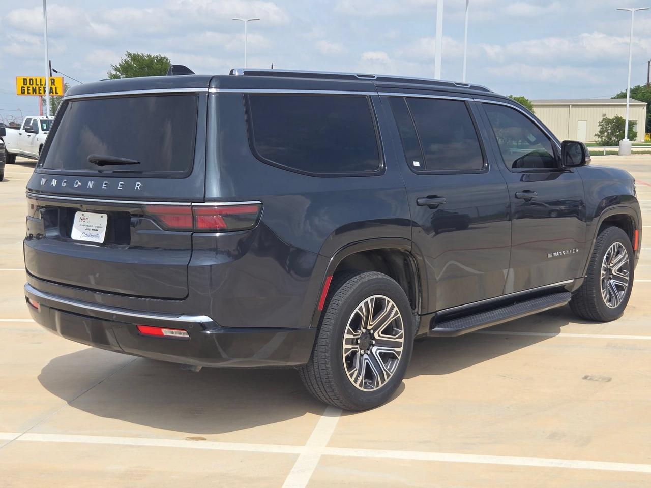 2024 Jeep Wagoneer BASE