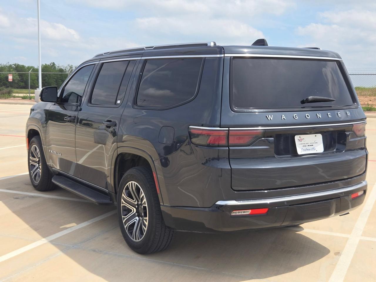 2024 Jeep Wagoneer BASE Castroville TX