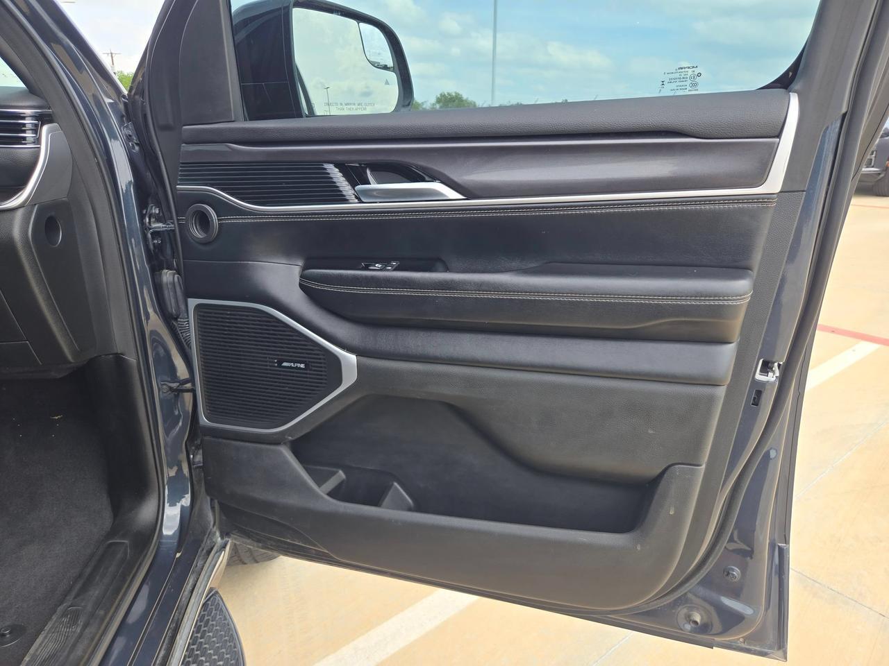 2024 Jeep Wagoneer BASE Castroville TX
