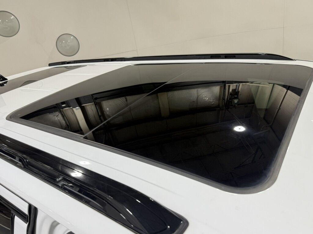 2024 Jeep Wagoneer Carbide Series II 4x4 Maumee OH