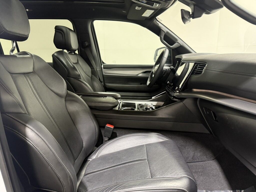 2024 Jeep Wagoneer Carbide Series II 4x4 Maumee OH