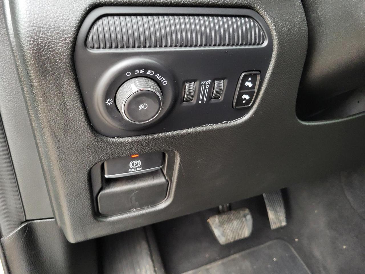 2024 Jeep Wagoneer L Series II 4x2 *Ltd Avail* Beeville TX