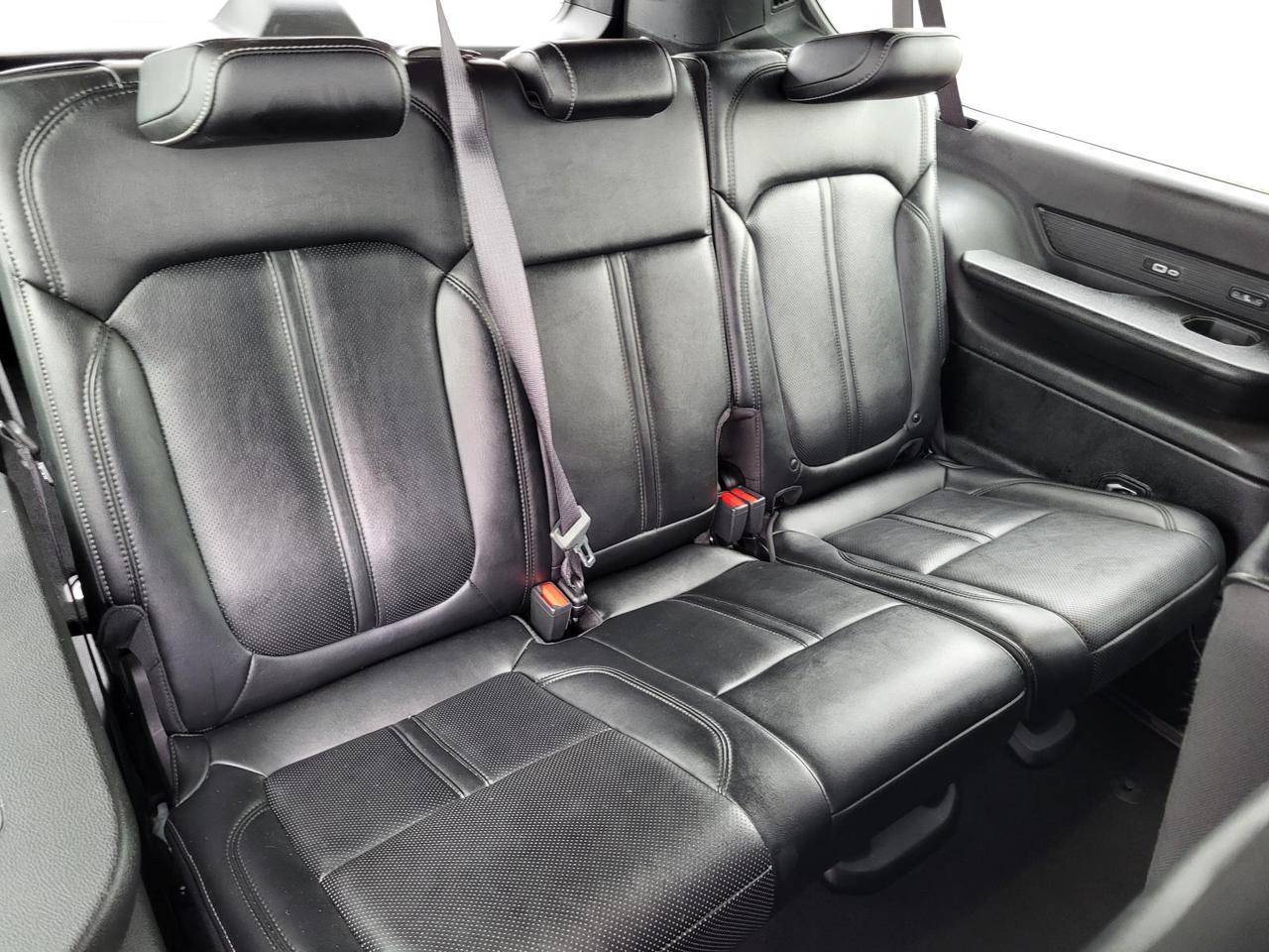 2024 Jeep Wagoneer L Series II 4x2 *Ltd Avail* Beeville TX