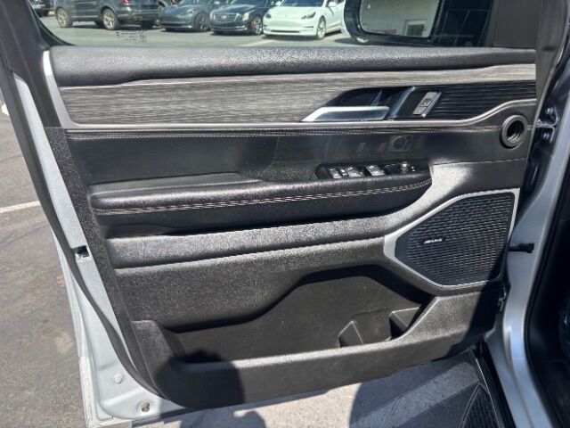 2024 Jeep Wagoneer L Series II 4x2 Mesa AZ
