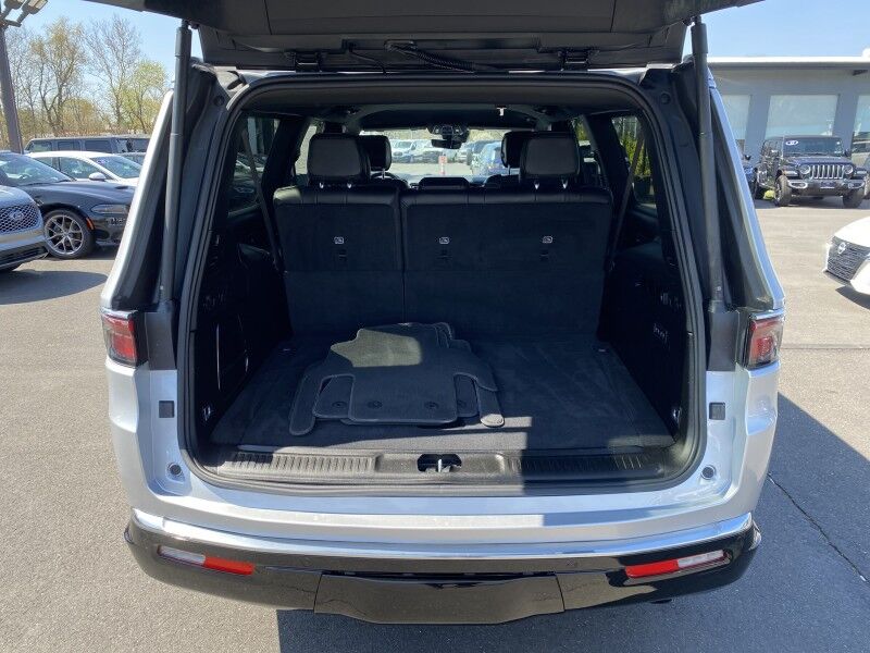 2024 Jeep Wagoneer L Series II Springfield PA