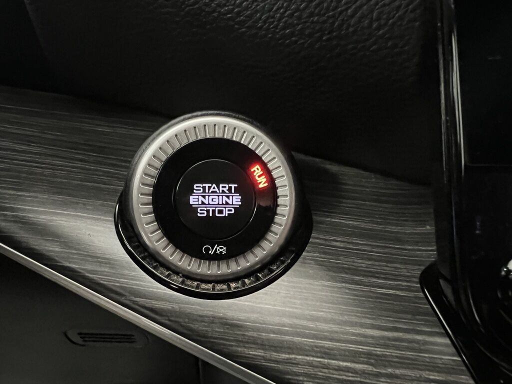 2024 Jeep Wagoneer L Series II Highlands Ranch CO