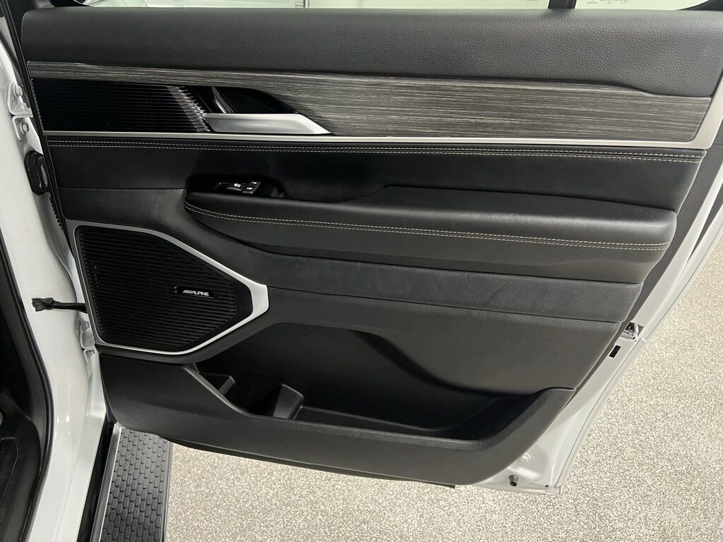 2024 Jeep Wagoneer L Series II Highlands Ranch CO