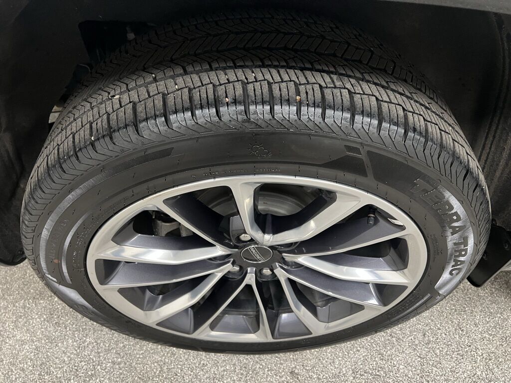 2024 Jeep Wagoneer L Series II Highlands Ranch CO