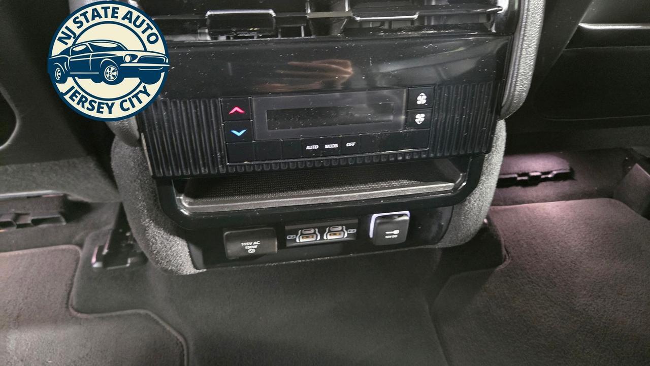 2024 Jeep Wagoneer L Series II Jersey City NJ