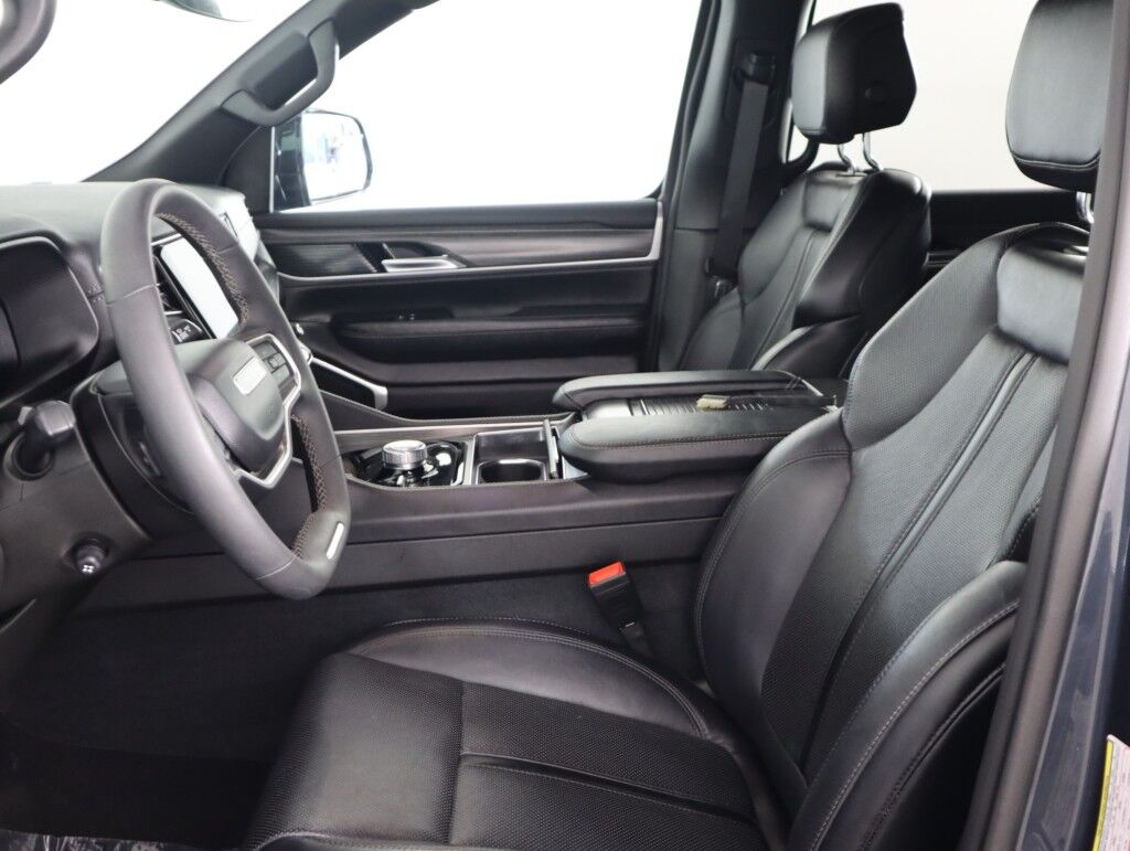 2024 Jeep Wagoneer L Series II Maumee OH