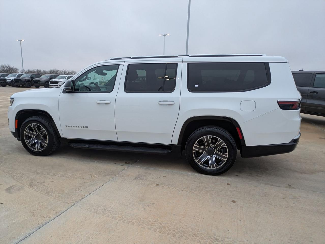 2024 Jeep Wagoneer L Series II Castroville TX