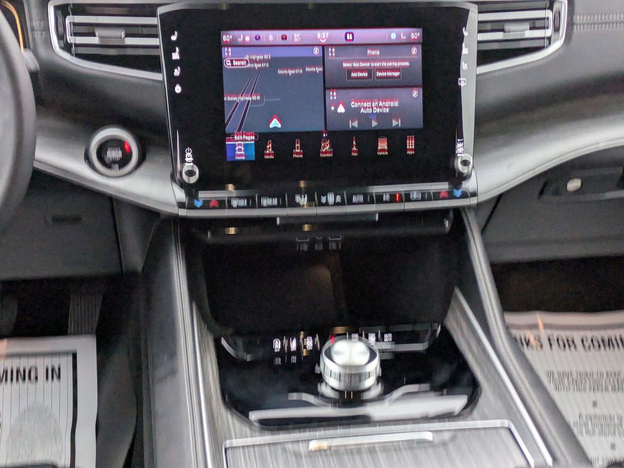 2024 Jeep Wagoneer L Series II Castroville TX