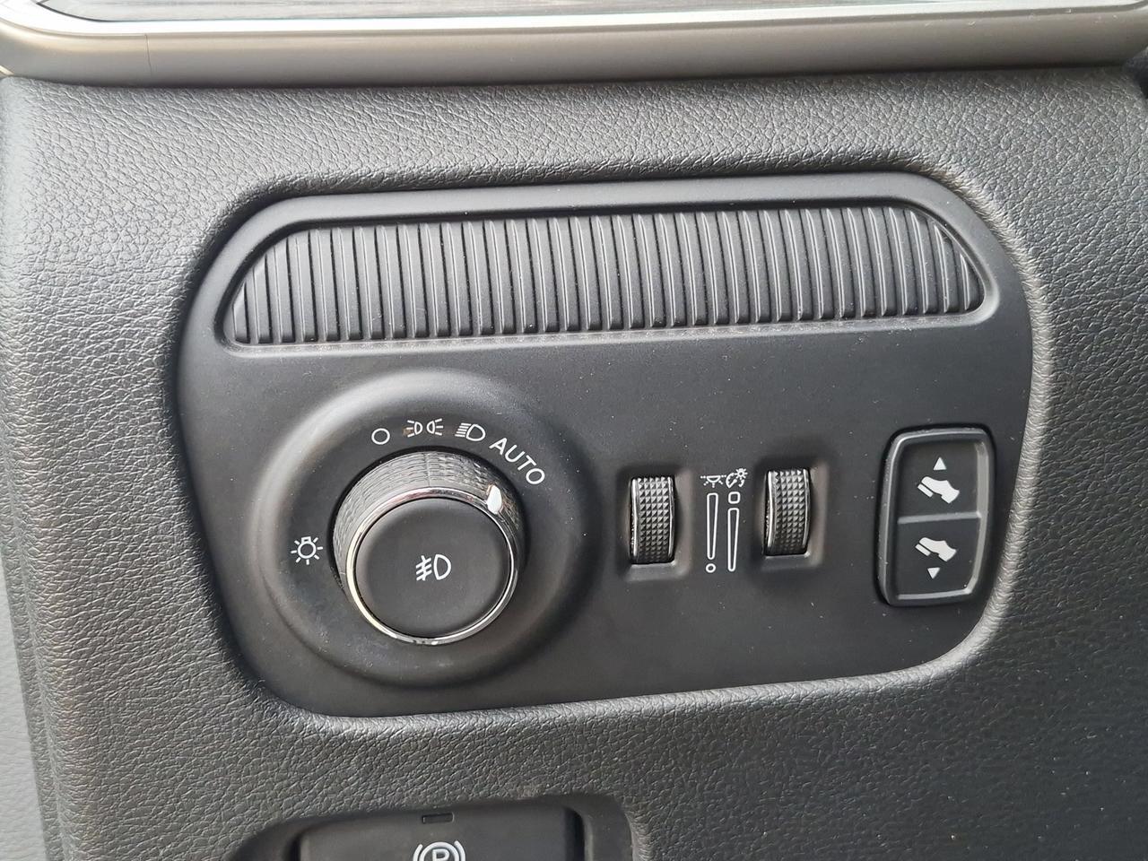 2024 Jeep Wagoneer L Series II Castroville TX
