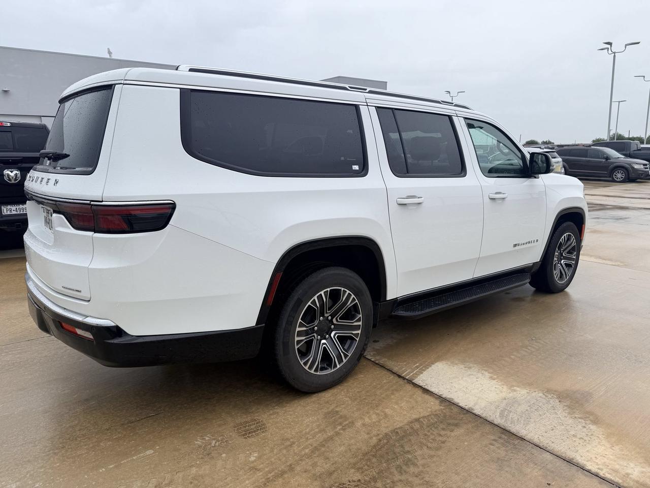 2024 Jeep Wagoneer L Series II