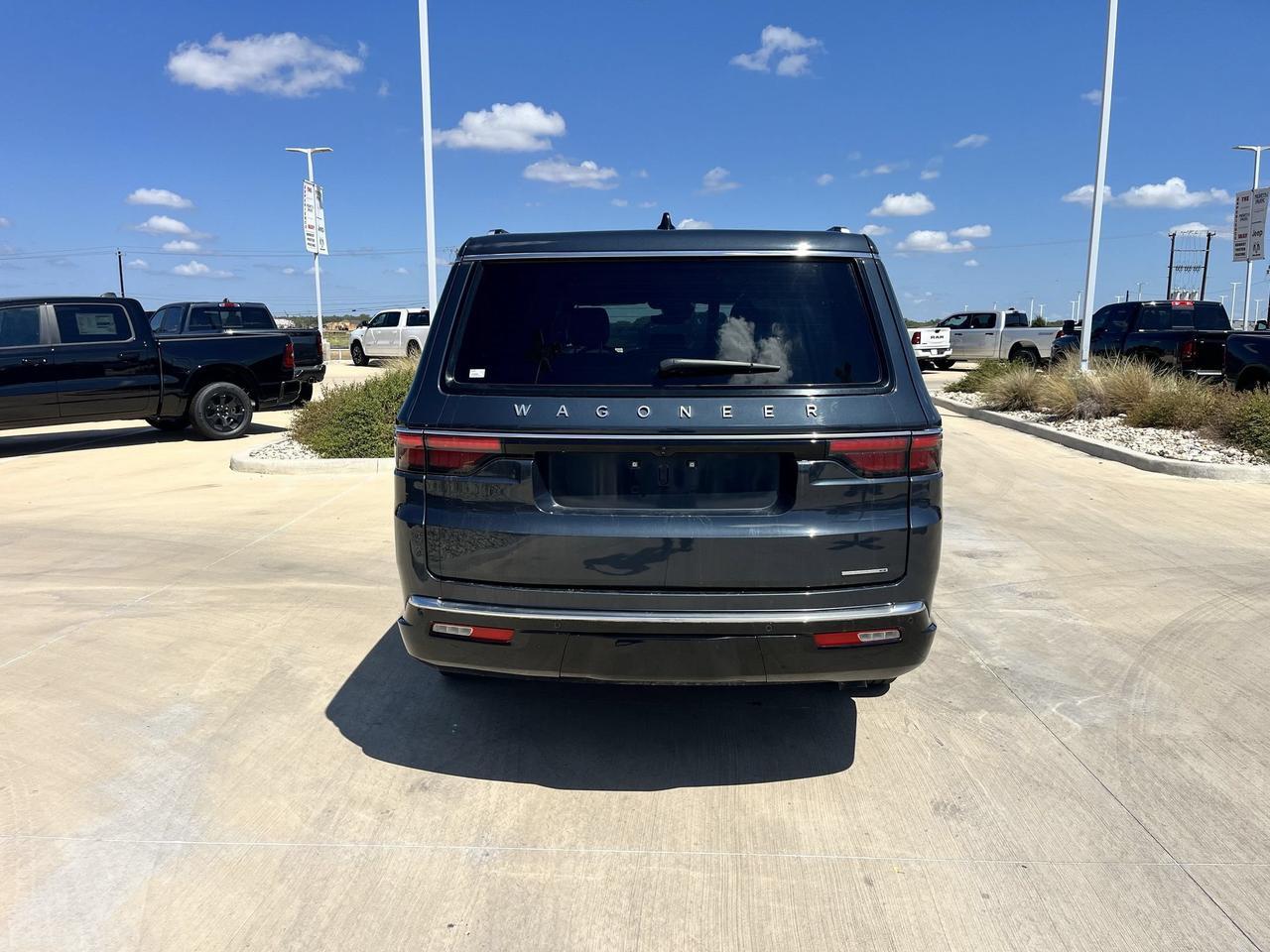 2024 Jeep Wagoneer L Series II Castroville TX