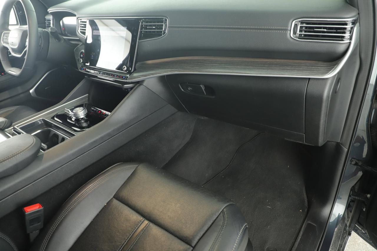 2024 Jeep Wagoneer L Series II New Braunfels TX