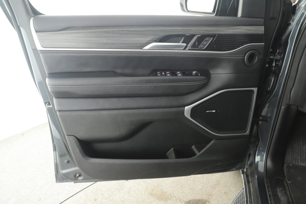 2024 Jeep Wagoneer L Series II New Braunfels TX