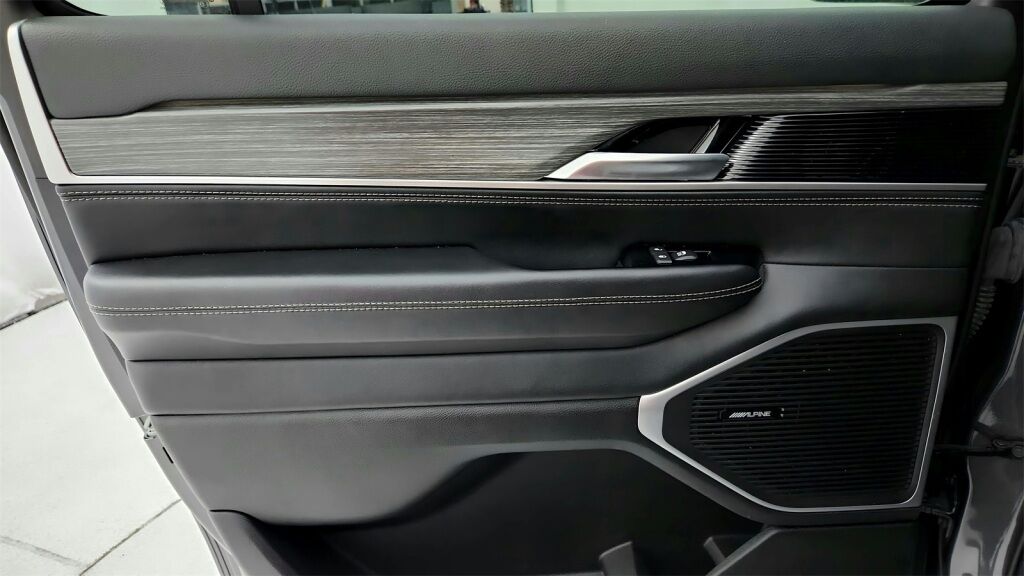 2024 Jeep Wagoneer L Series II Laurel MD