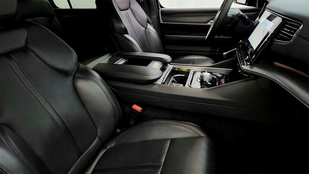 2024 Jeep Wagoneer L Series II Laurel MD