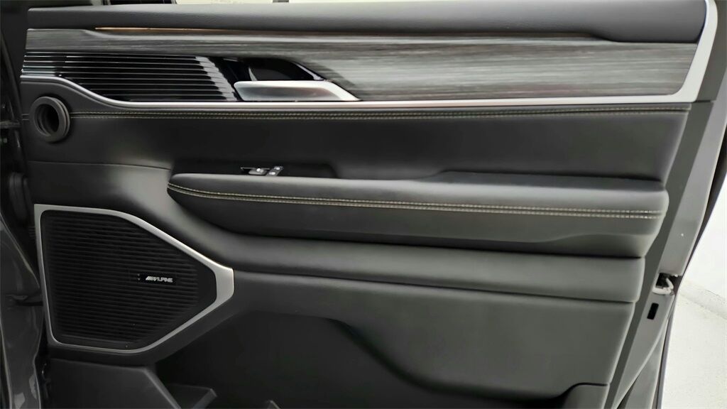 2024 Jeep Wagoneer L Series II Hunt Valley MD