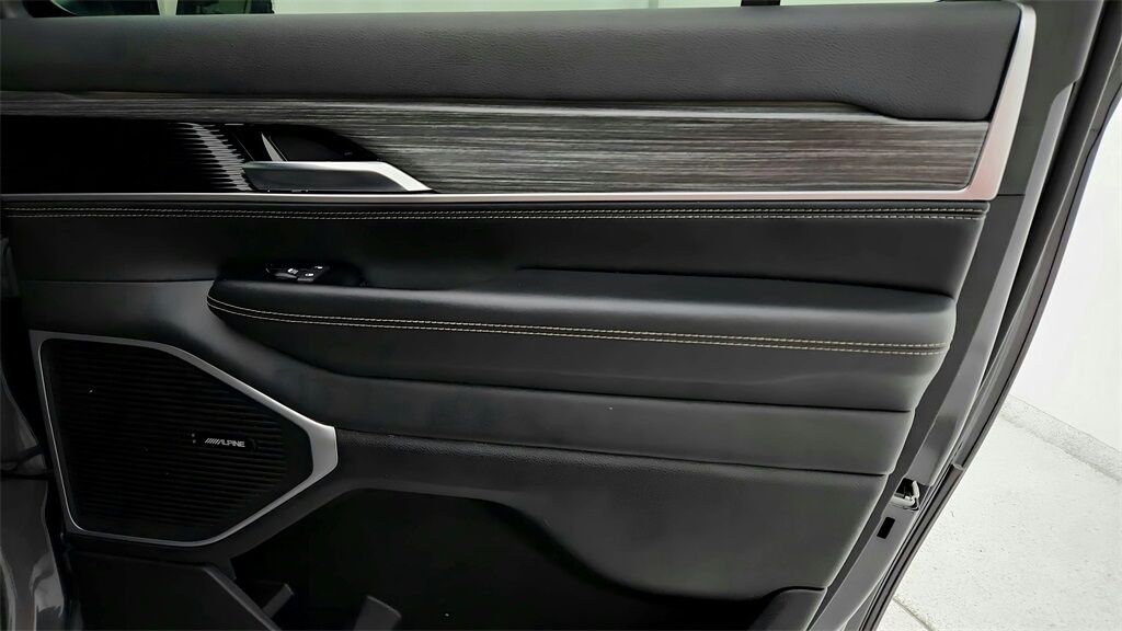 2024 Jeep Wagoneer L Series II Hunt Valley MD