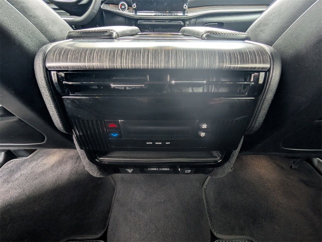 2024 Jeep Wagoneer L Series II Hunt Valley MD