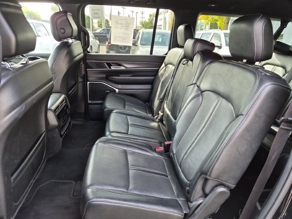 2024 Jeep Wagoneer L Series III Gresham OR