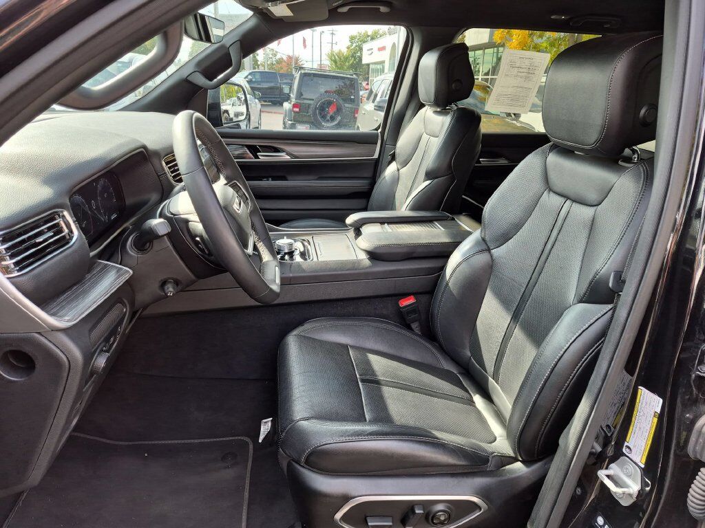 2024 Jeep Wagoneer L Series III Gresham OR